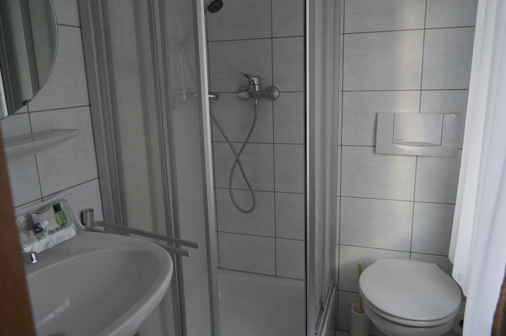 Gasthof Hotel Loewen Bad Buchau Δωμάτιο φωτογραφία